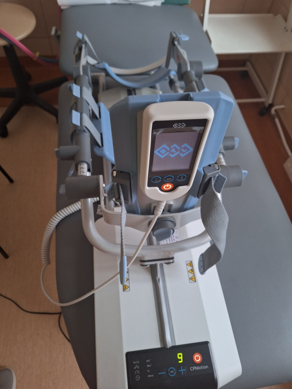 Szpital zakupił nowoczesne roboty rehabilitacyjne [zdjęcia]