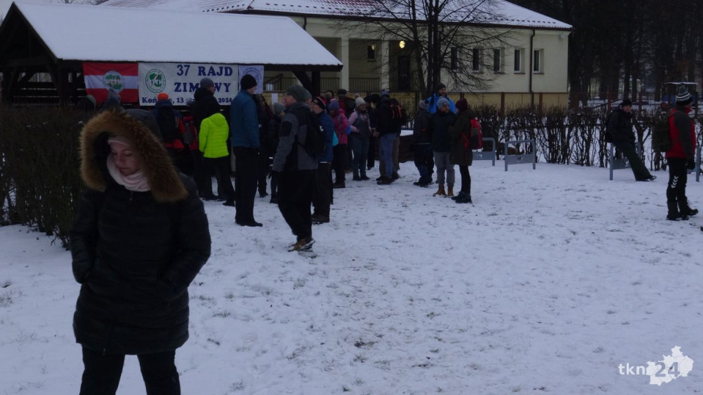 Około 150 osób ruszyło na trasę Rajdu Zimowego [wideo, zdjęcia]