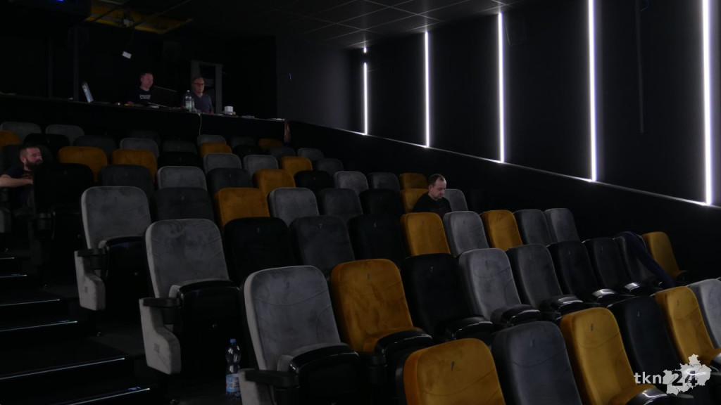 Kino już prawie gotowe! Są miejsca dla widzów [zdjęcia]