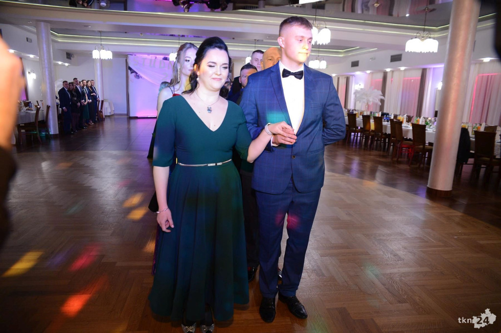 Studniówka ZDZ w Końskich po kilku latach przerwy [wideo, zdjęcia]