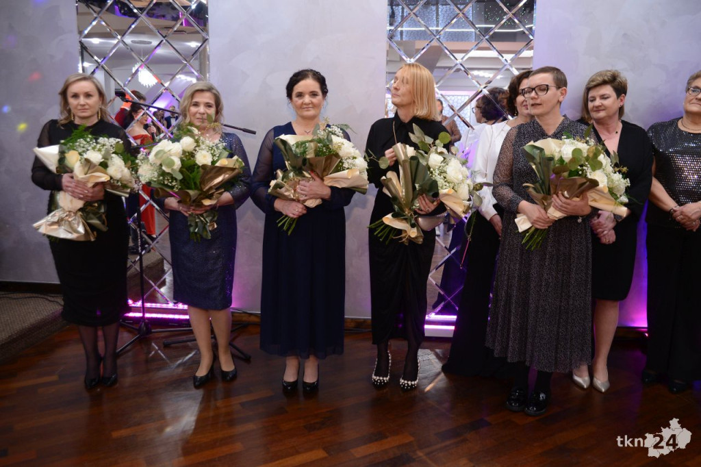 Kameralna zabawa Ekonomika w Astorii [wideo, zdjęcia]