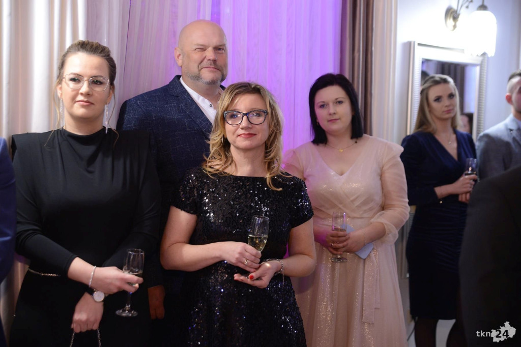 Studniówka ZDZ w Końskich po kilku latach przerwy [wideo, zdjęcia]