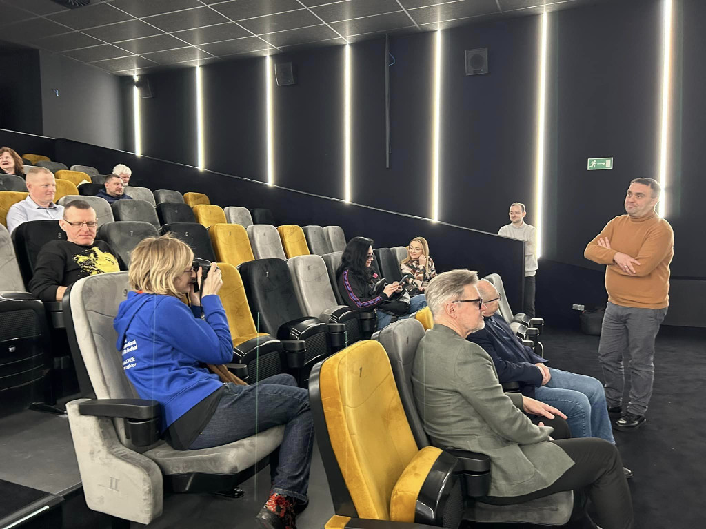 Kiniarze zjechali do Końskich. Chwalili nasz nowy obiekt [zdjęcia]