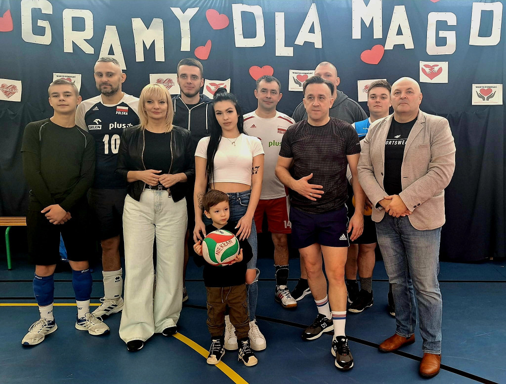 W Niekłaniu zagrali w siatkówkę dla Magdaleny [zdjęcia]