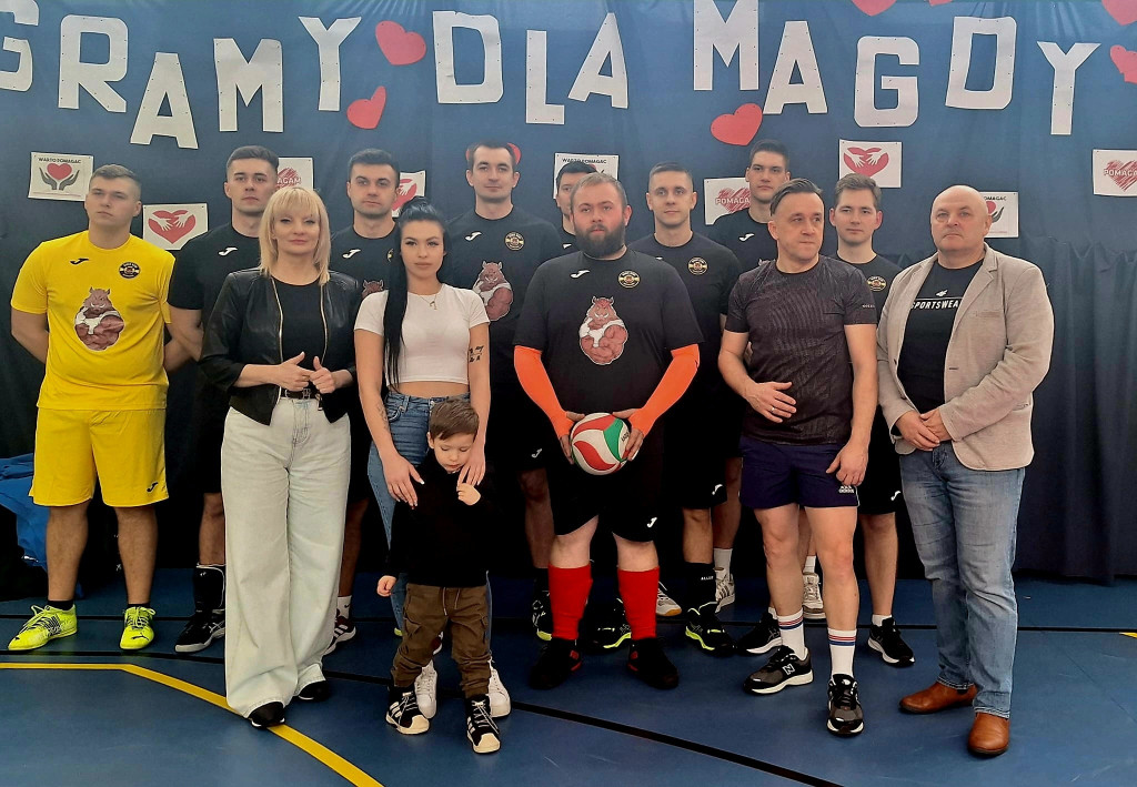 W Niekłaniu zagrali w siatkówkę dla Magdaleny [zdjęcia]