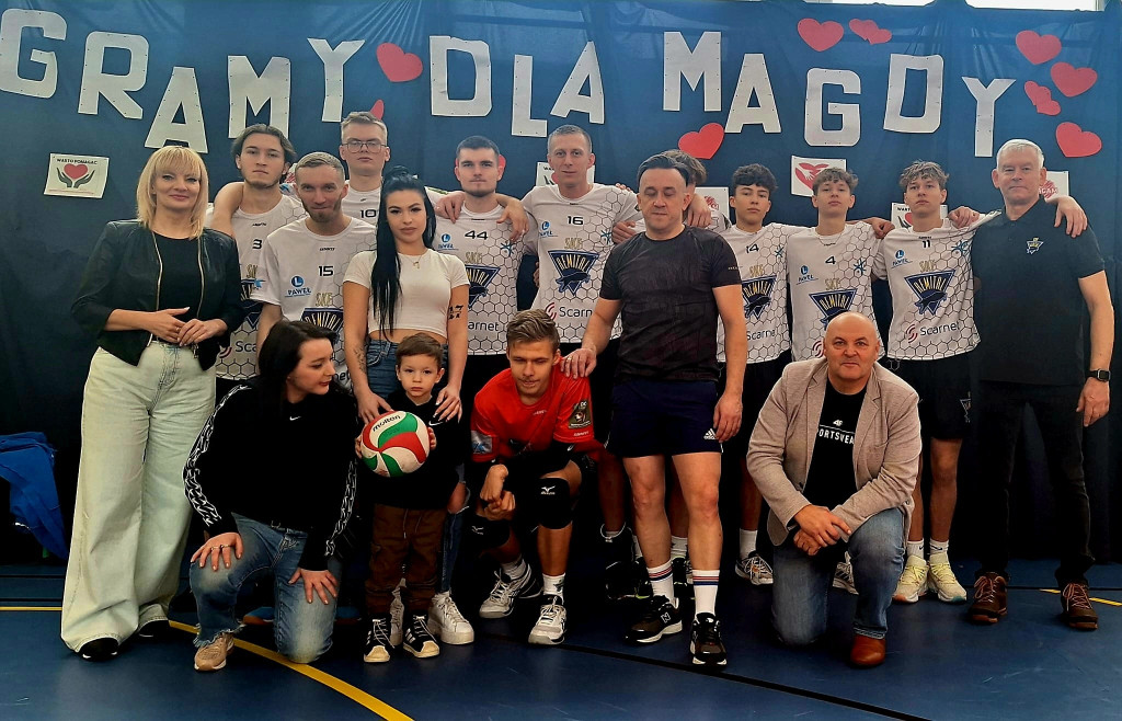 W Niekłaniu zagrali w siatkówkę dla Magdaleny [zdjęcia]