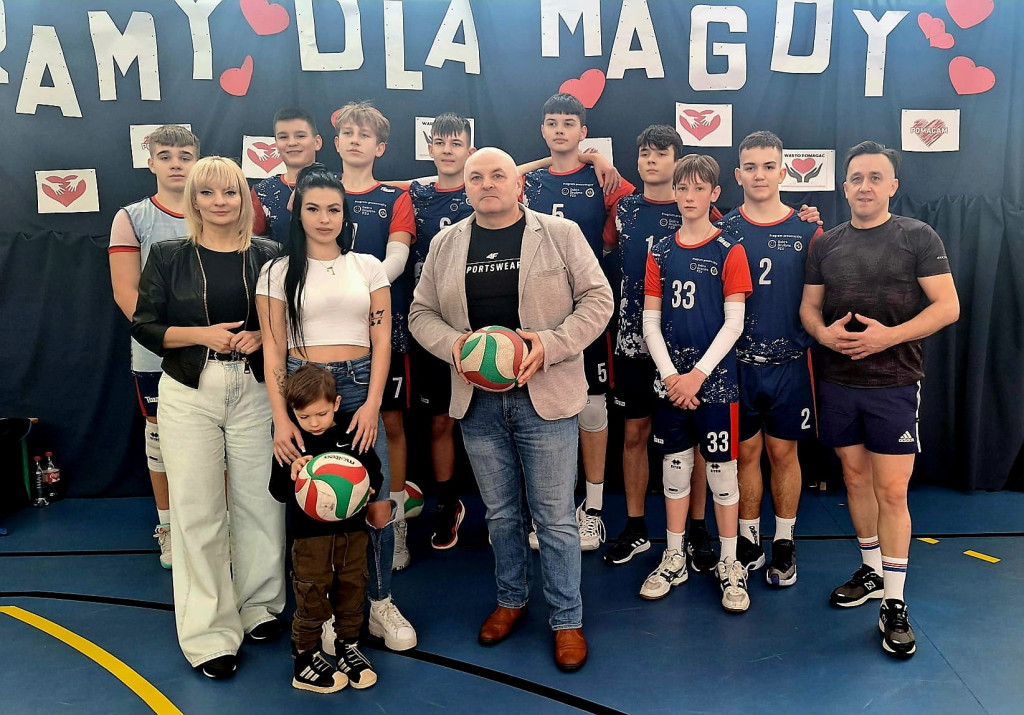 W Niekłaniu zagrali w siatkówkę dla Magdaleny [zdjęcia]