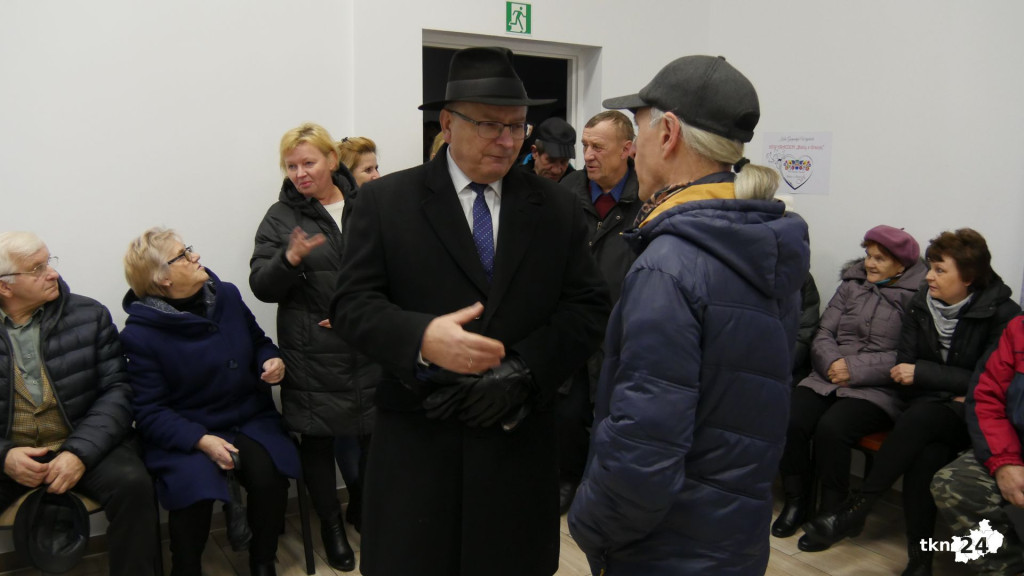 Wielu mieszkańców na spotkaniu protestacyjnym w Gracuchu [zdjęcia]