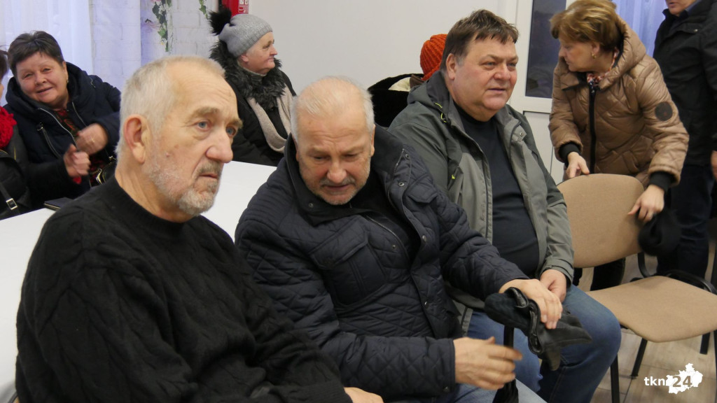 Wielu mieszkańców na spotkaniu protestacyjnym w Gracuchu [zdjęcia]