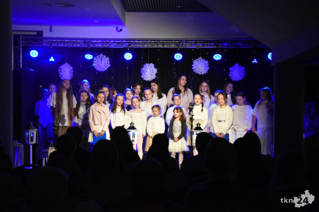 Piękny koncert kolęd w Końskich [wideo, zdjęcia]
