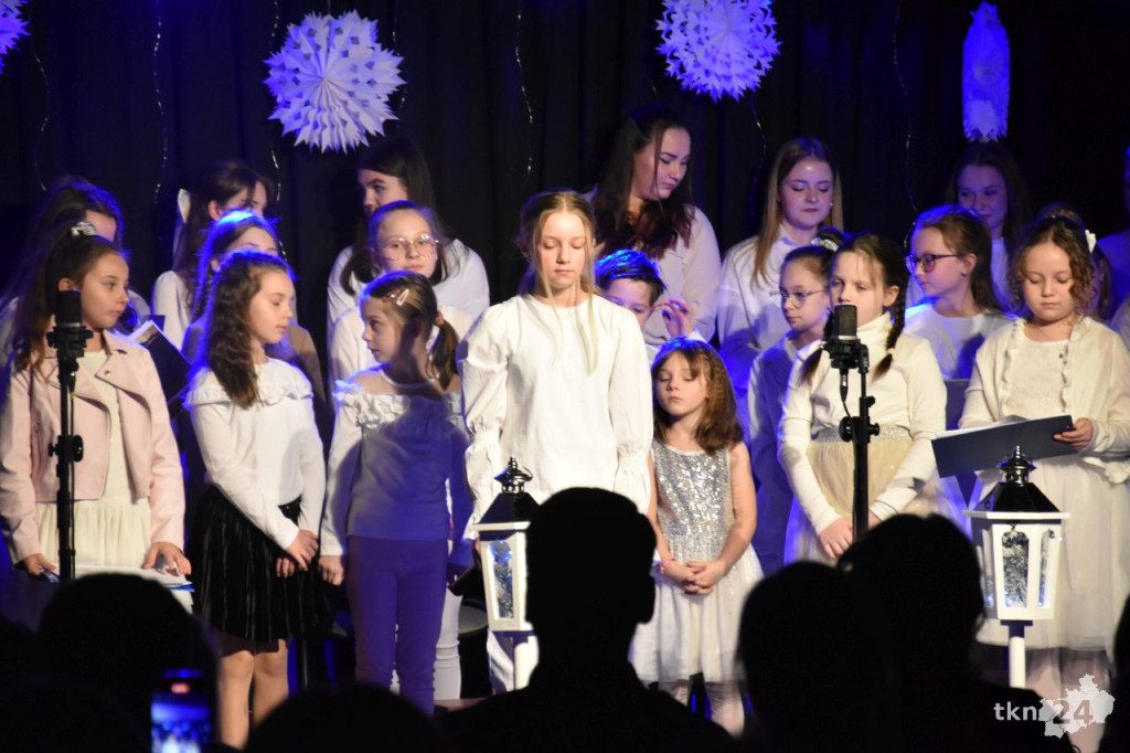 Piękny koncert kolęd w Końskich [wideo, zdjęcia]