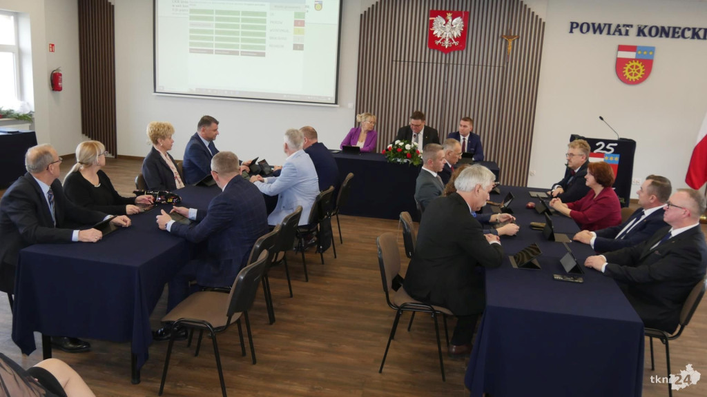 Jubileusz 25-lecia powiatu koneckiego. Relacja wideo i foto