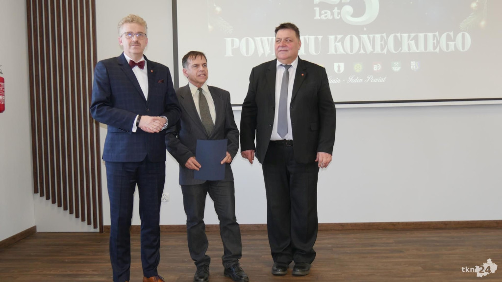 Jubileusz 25-lecia powiatu koneckiego. Relacja wideo i foto