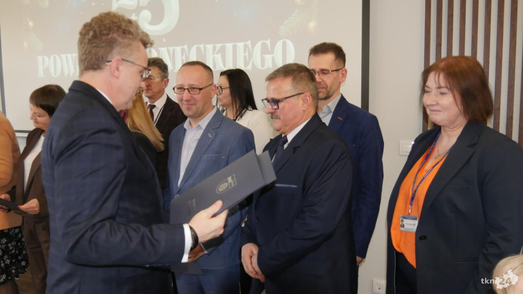Jubileusz 25-lecia powiatu koneckiego. Relacja wideo i foto