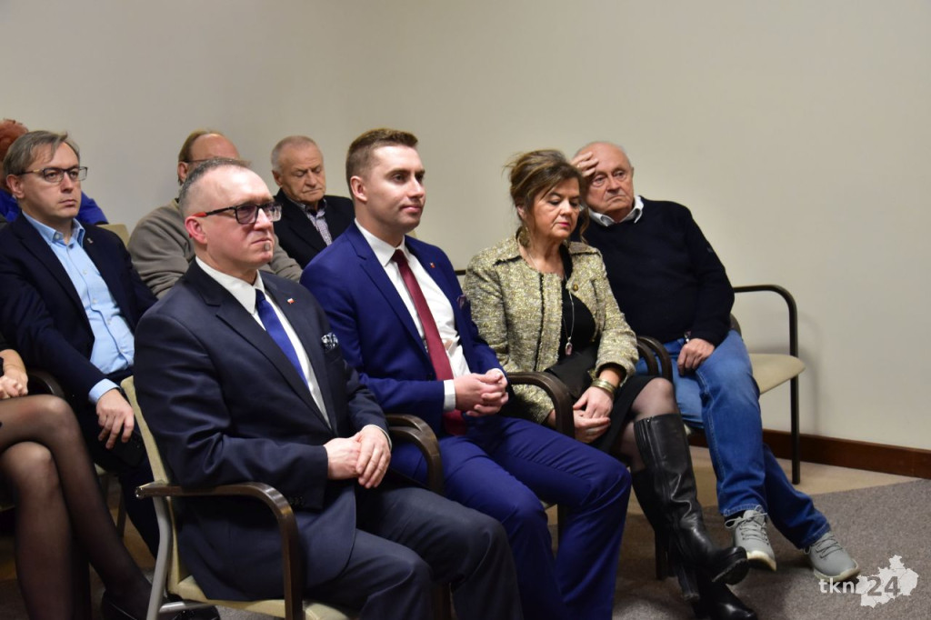 Robert Telus i Anna Krupka na otwartym spotkaniu w Końskich [wideo, zdjęcia]