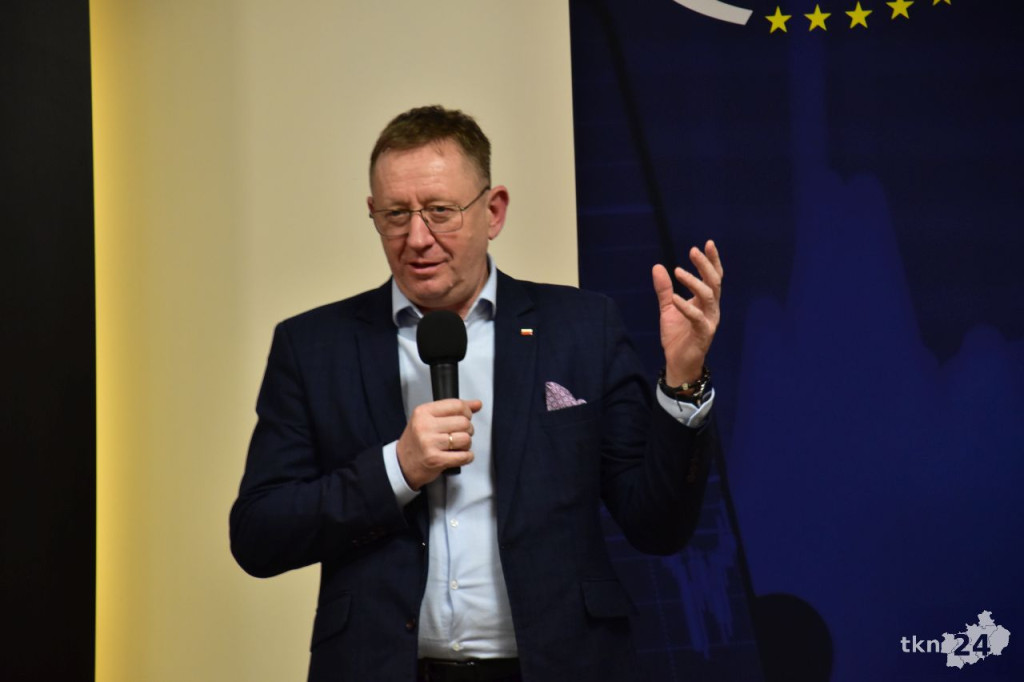 Robert Telus i Anna Krupka na otwartym spotkaniu w Końskich [wideo, zdjęcia]