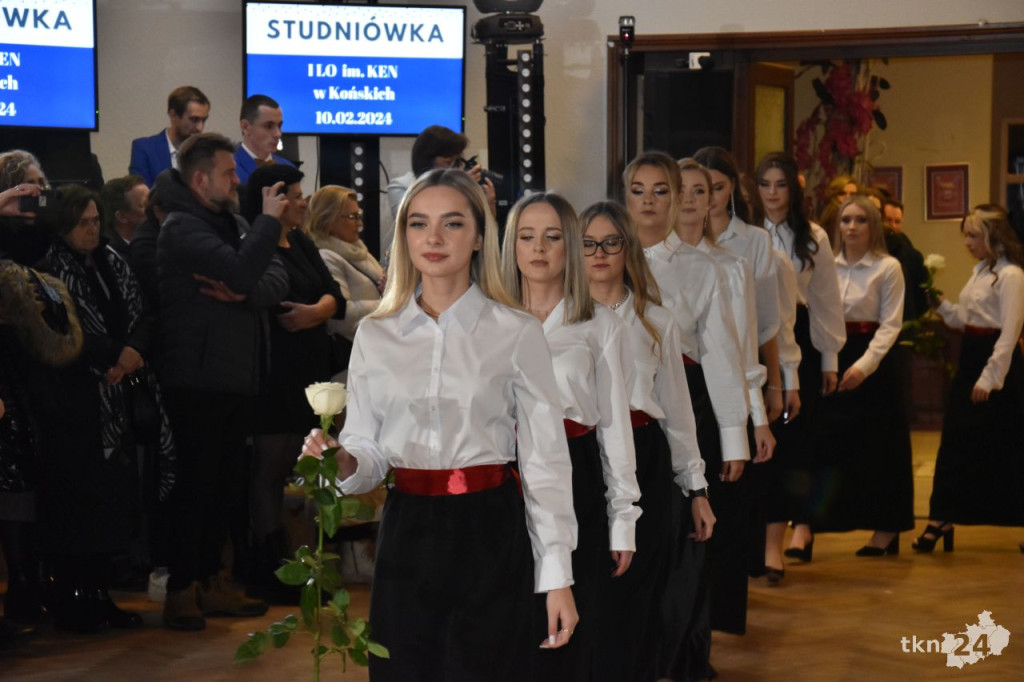 Wielki bal I LO. Wspaniała zabawa w Markizie [wideo, zdjęcia]