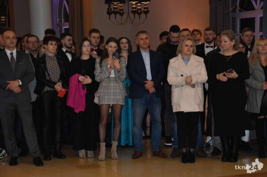 Wielki bal I LO. Wspaniała zabawa w Markizie [wideo, zdjęcia]