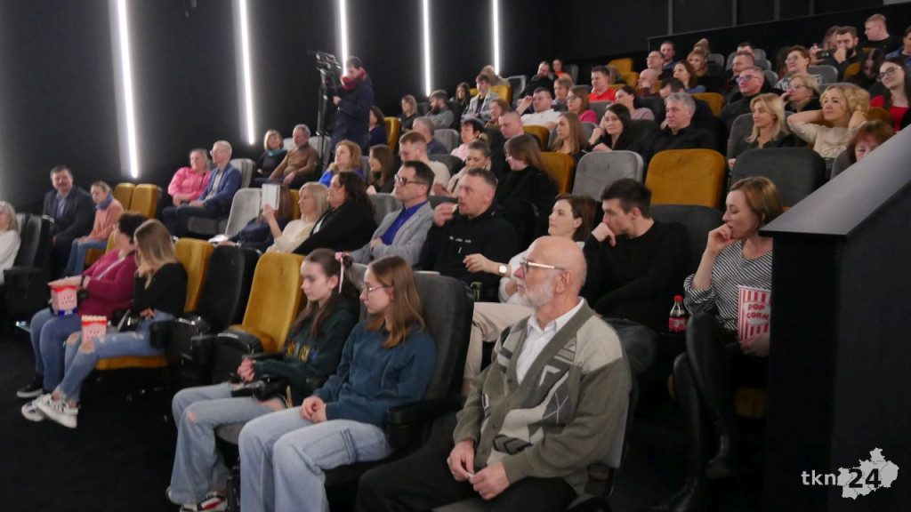 PEGAZ pofrunął! Kino powróciło do Końskich [wideo, zdjęcia]