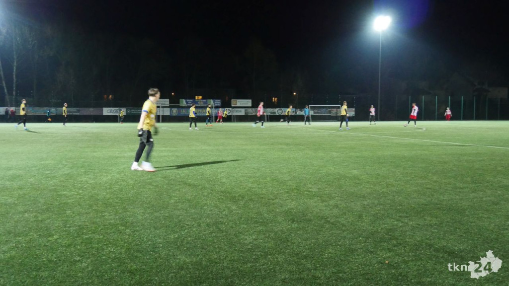 Ciekawy mecz i cztery gole w przedostatnim sparingu Neptuna [zdjęcia]