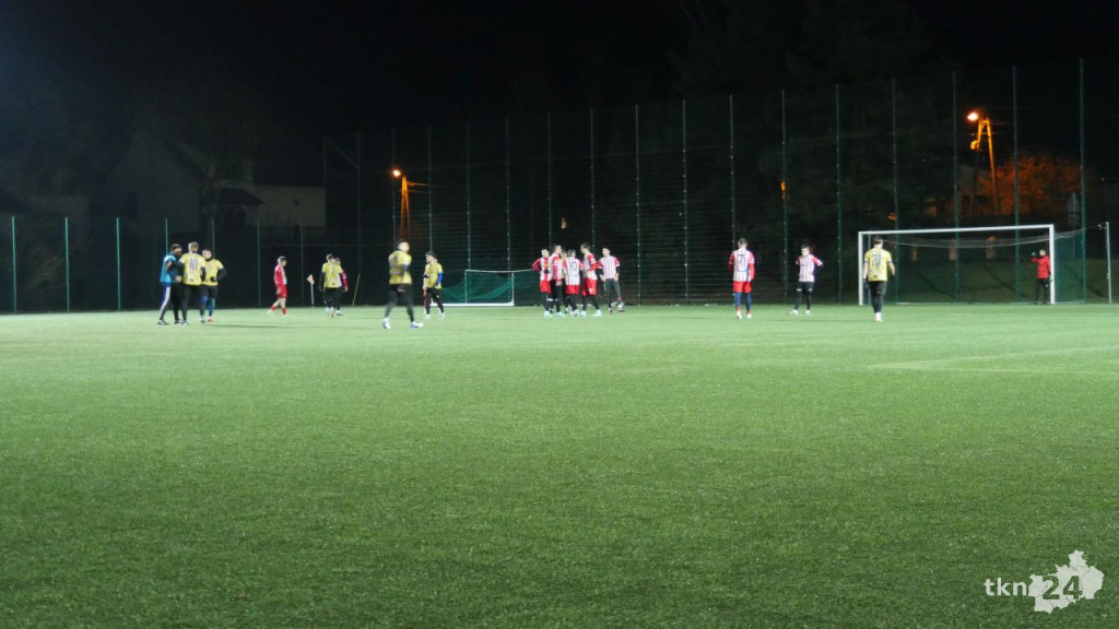Ciekawy mecz i cztery gole w przedostatnim sparingu Neptuna [zdjęcia]