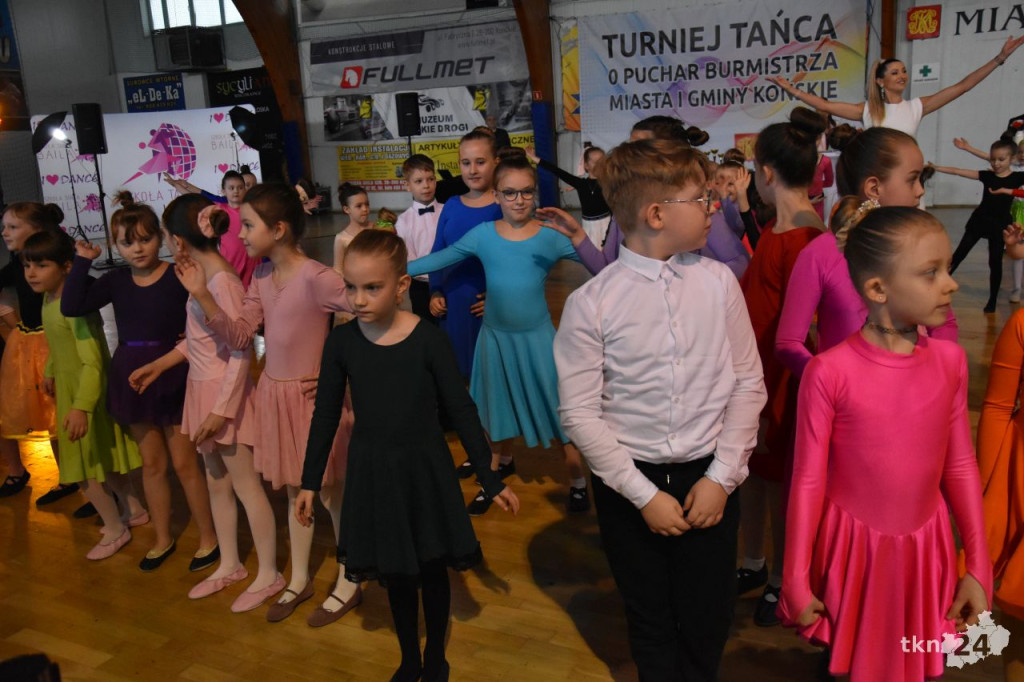 140 młodych tancerzy na Turnieju Tańca o Puchar Burmistrza Końskich [wideo, zdjęcia]