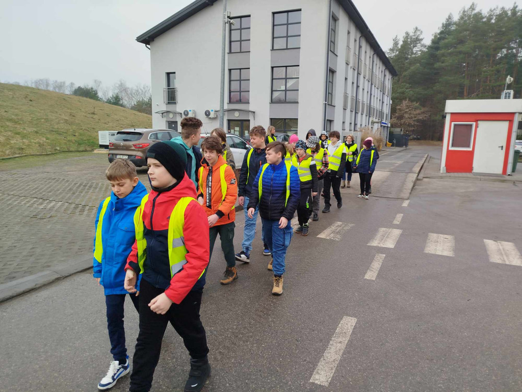 Ekologiczne lekcje w Zakładzie Zagospodarowania Odpadów [zdjęcia]