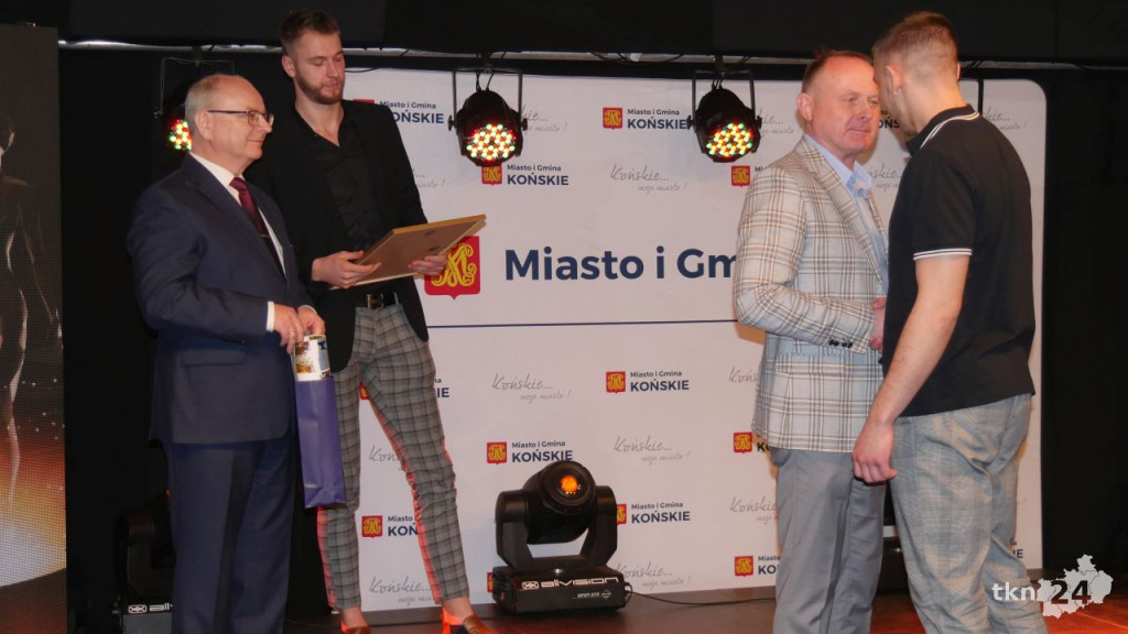 Święto sportu w gminie Końskie! Poznaliśmy najlepszych sportowców [wideo, zdjęcia]