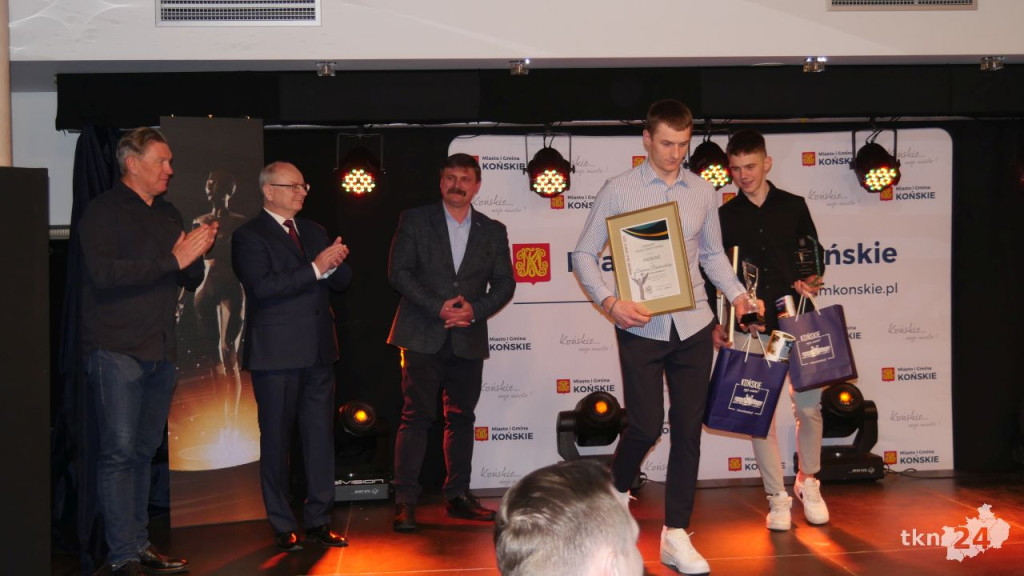 Święto sportu w gminie Końskie! Poznaliśmy najlepszych sportowców [wideo, zdjęcia]