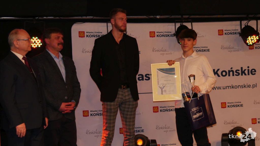 Święto sportu w gminie Końskie! Poznaliśmy najlepszych sportowców [wideo, zdjęcia]