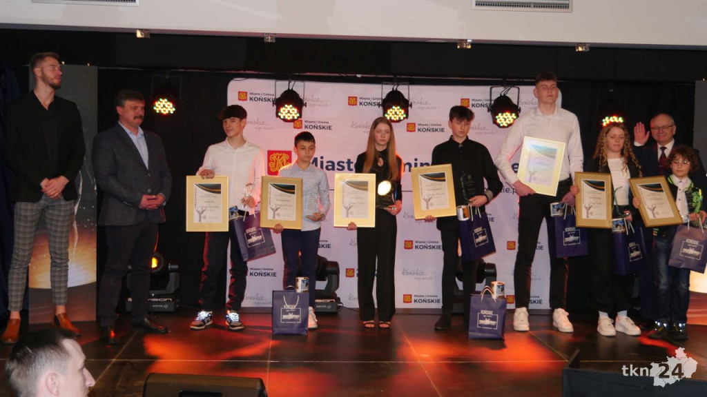 Święto sportu w gminie Końskie! Poznaliśmy najlepszych sportowców [wideo, zdjęcia]