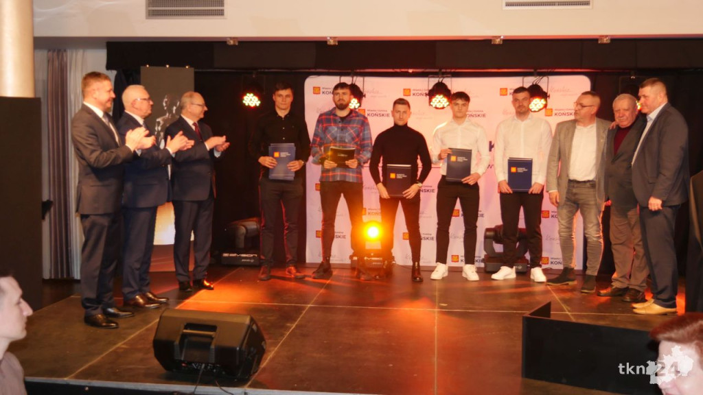 Święto sportu w gminie Końskie! Poznaliśmy najlepszych sportowców [wideo, zdjęcia]
