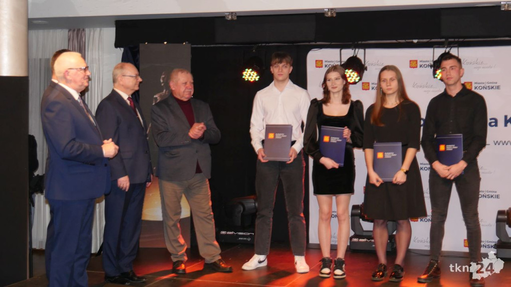 Święto sportu w gminie Końskie! Poznaliśmy najlepszych sportowców [wideo, zdjęcia]