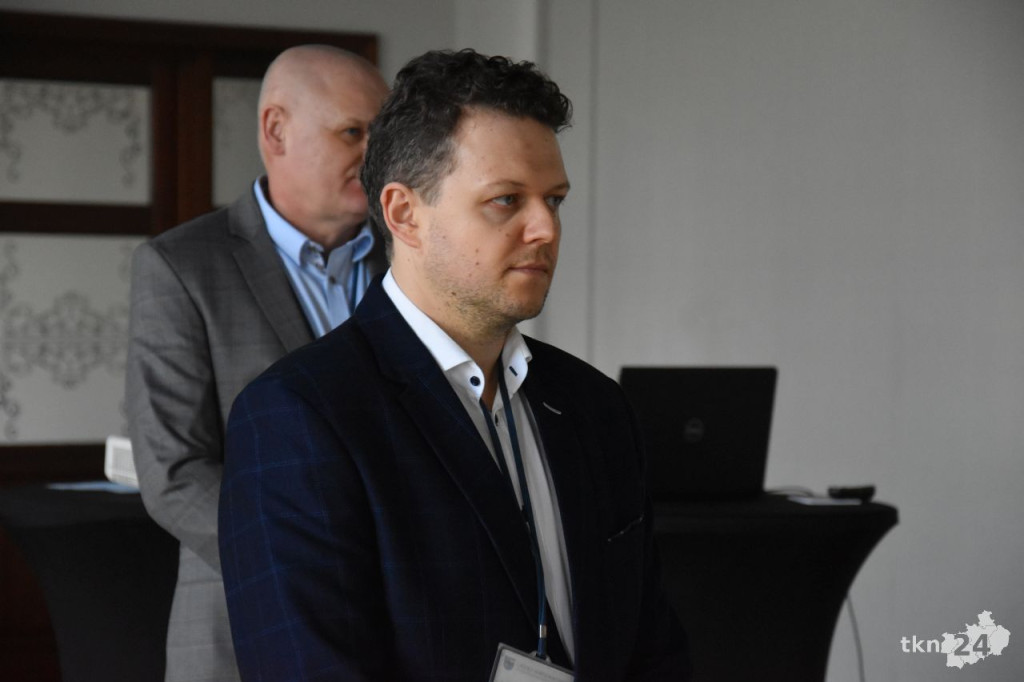 Gospodynie wiejskie edukowały się w zakresie uzyskiwania dofinansowania na działalność [wideo, zdjęcia]