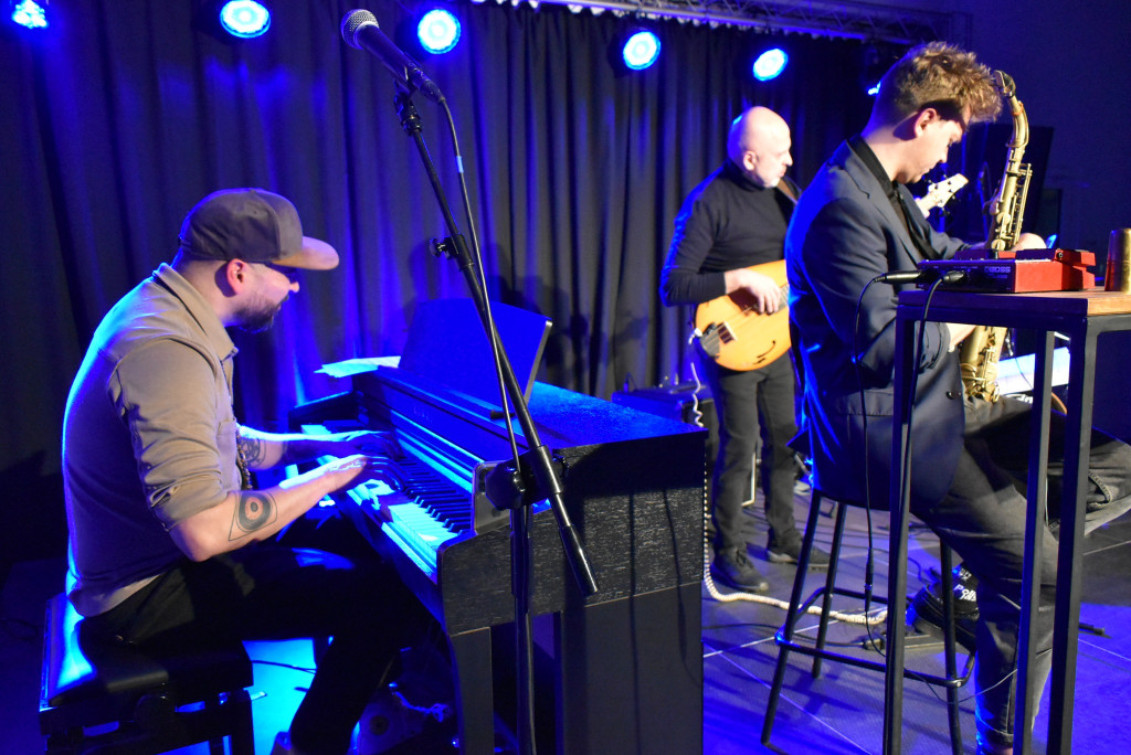Jazz na Dzień Kobiet. W Końskich koncert dał Alex Correa [zdjęcia]