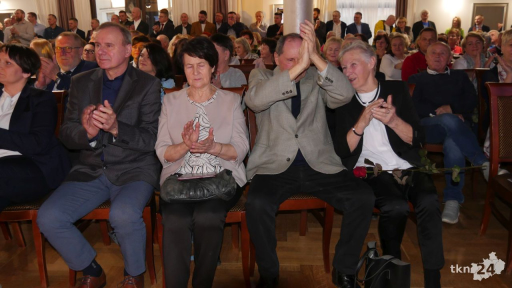 Konwencja Samorządnych i Ziemi Koneckiej. To był wielki samorządowy wiec! [wideo, zdjęcia]