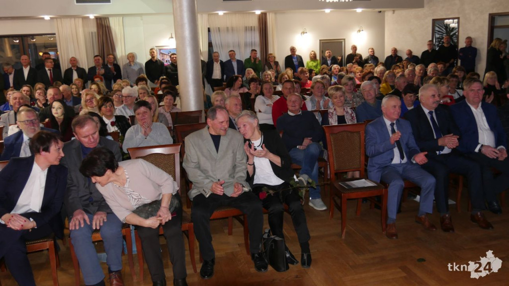 Konwencja Samorządnych i Ziemi Koneckiej. To był wielki samorządowy wiec! [wideo, zdjęcia]