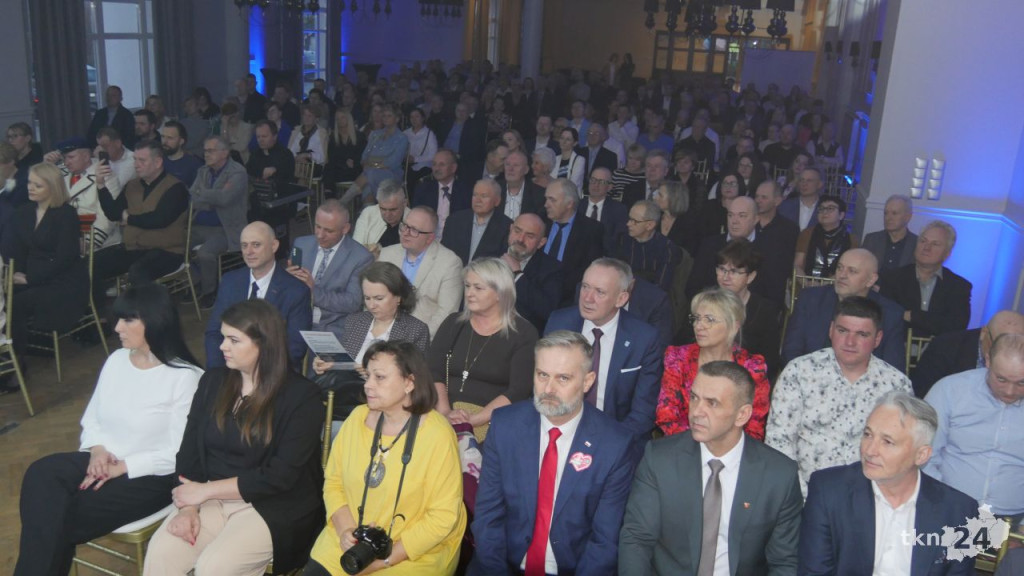 By Konecczanie zaczęli się uśmiechać. Nowy Powiat Nowa Gmina już po konwencji! [wideo, zdjęcia]
