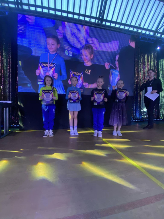 Sukces tancerzy z Fit and Dance Stąporków w Otwartym Pucharze Mazowsza