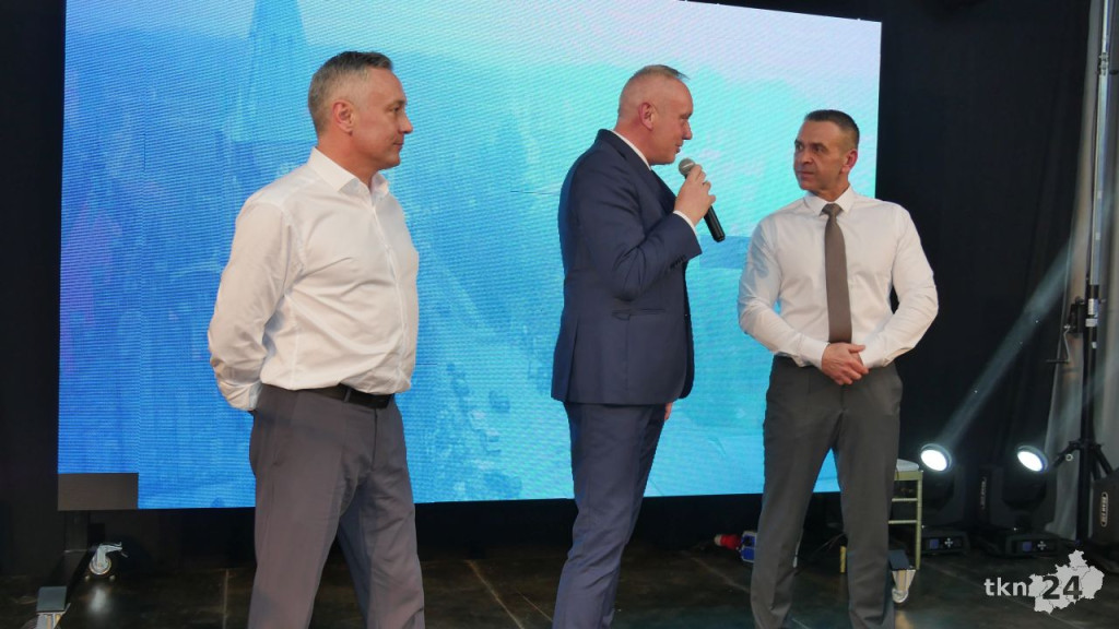 By Konecczanie zaczęli się uśmiechać. Nowy Powiat Nowa Gmina już po konwencji! [wideo, zdjęcia]