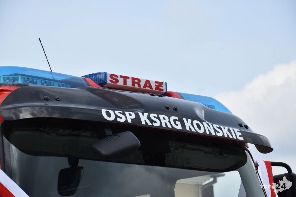 Uroczyste przekazanie wozu strażackiego dla OSP Końskie [wideo, zdjęcia]