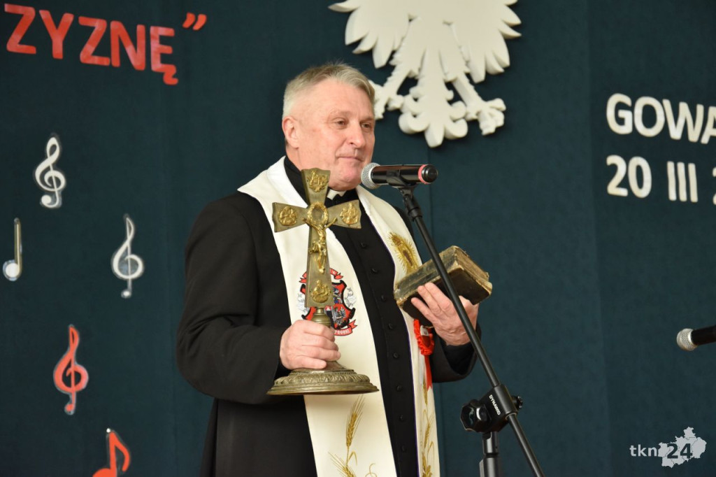 XIX Konkurs Pieśni i Poezji Patriotycznej w Gowarczowie [wideo, zdjęcia]