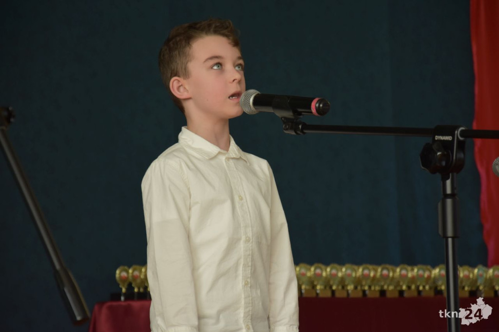 XIX Konkurs Pieśni i Poezji Patriotycznej w Gowarczowie [wideo, zdjęcia]