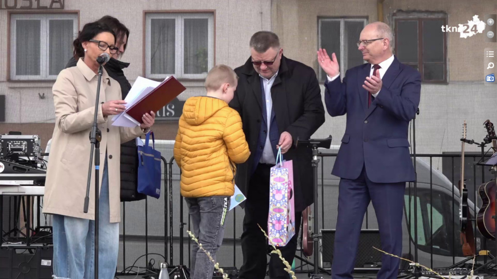 Sobota na jarmarku z koncertem grupy TO ON. Posłuchajcie fragmentów [wideo, zdjęcia]