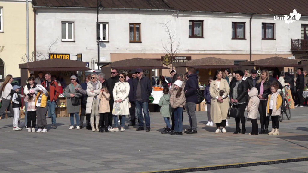 Sobota na jarmarku z koncertem grupy TO ON. Posłuchajcie fragmentów [wideo, zdjęcia]