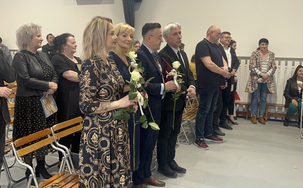 Nowa hala w Stąporkowie już otwarta [zdjęcia]