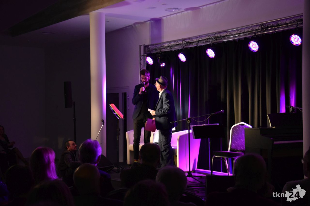 Kameralny Wieczór z Poezją i Muzyką w Końskich [fotorelacja]