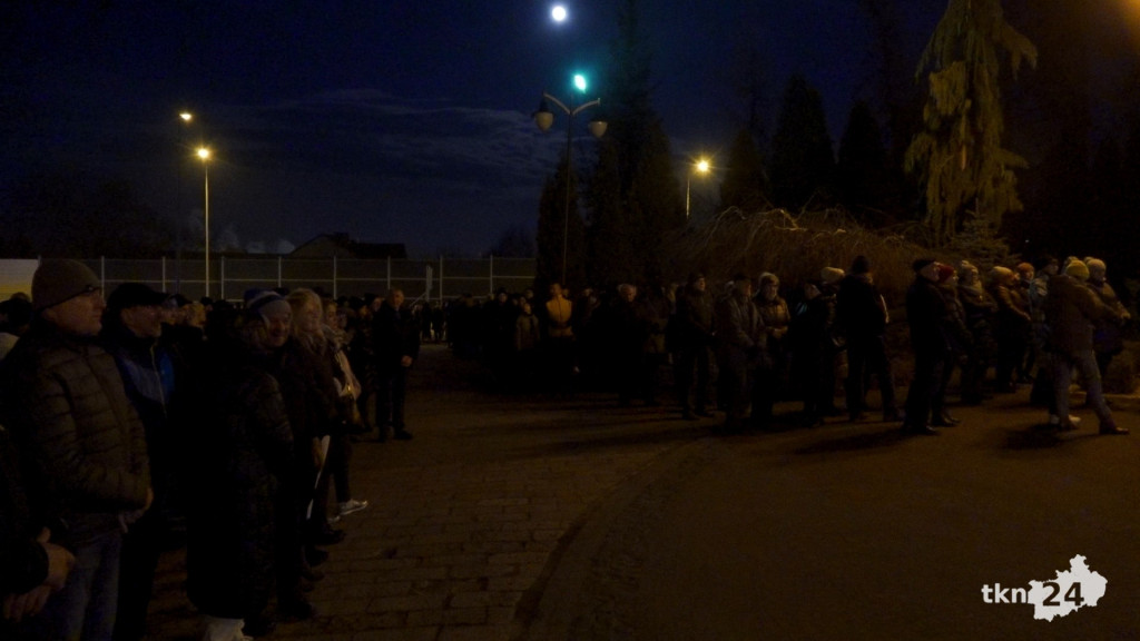 Droga krzyżowa ulicami Końskich [wideo, zdjęcia]