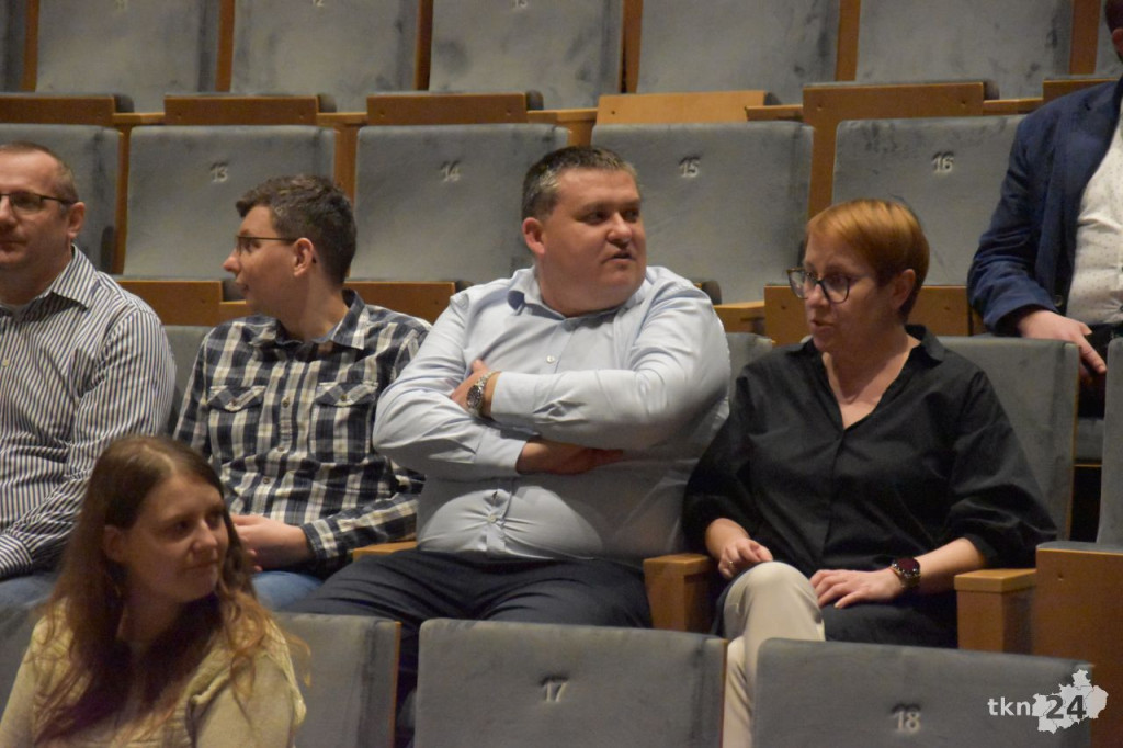 Pieniądze na gospodarkę wodną. W Końskich podpisano umowy [wideo, zdjęcia]