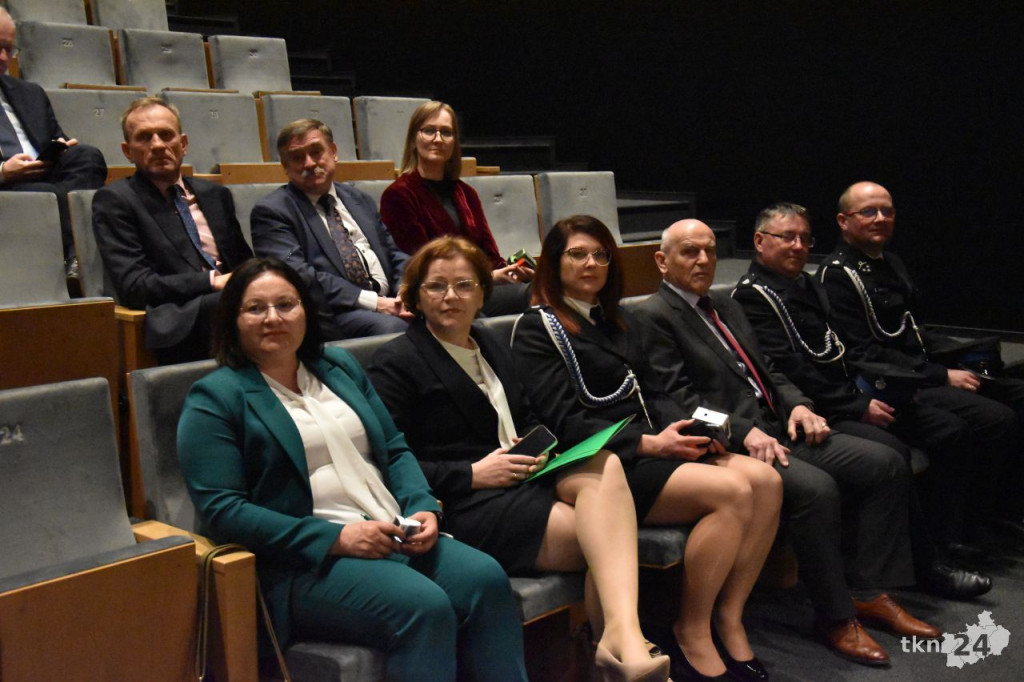 Pieniądze na gospodarkę wodną. W Końskich podpisano umowy [wideo, zdjęcia]